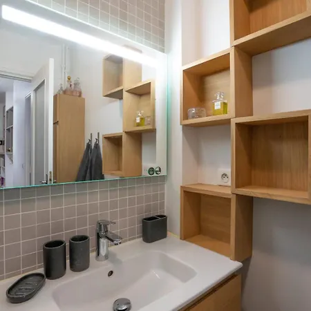 L'escapade - T2 Lumineux Proche Metro 1 Et Rer A فَنسين